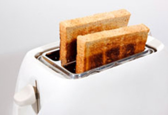 Clean Toaster