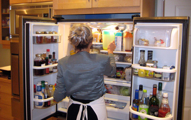 Cleaning Fridge