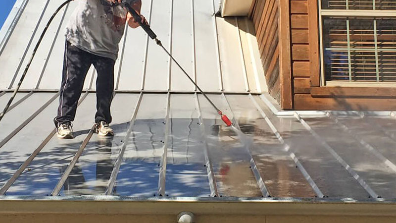 Clean a Metal Roof