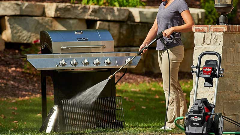 Using Pressure Washer