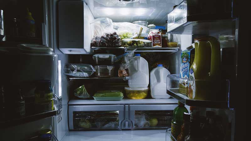 Clean Refrigerator