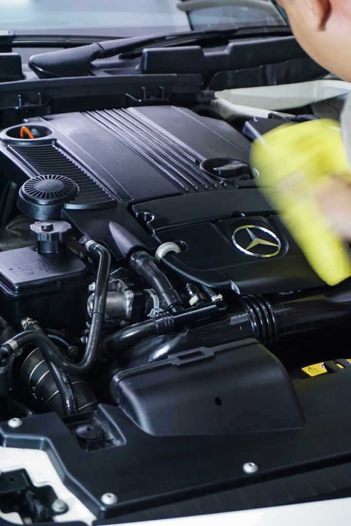 How to Clean an Engine Bay 